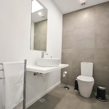 Holiday home Mit Viel Platz Und Pool In Cova *